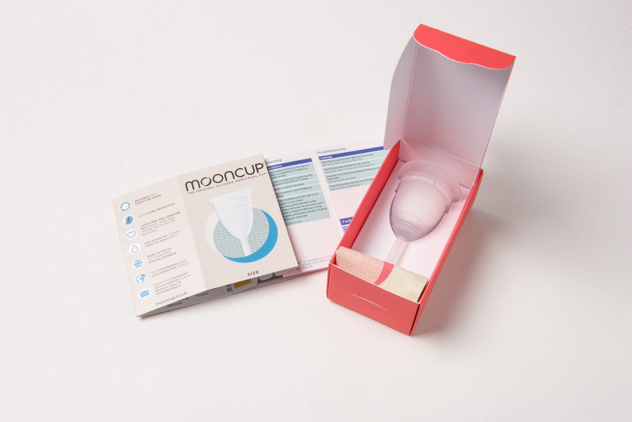 Cupa menstruală MOONCUP - Transparentă, mărimea A - imagine 4