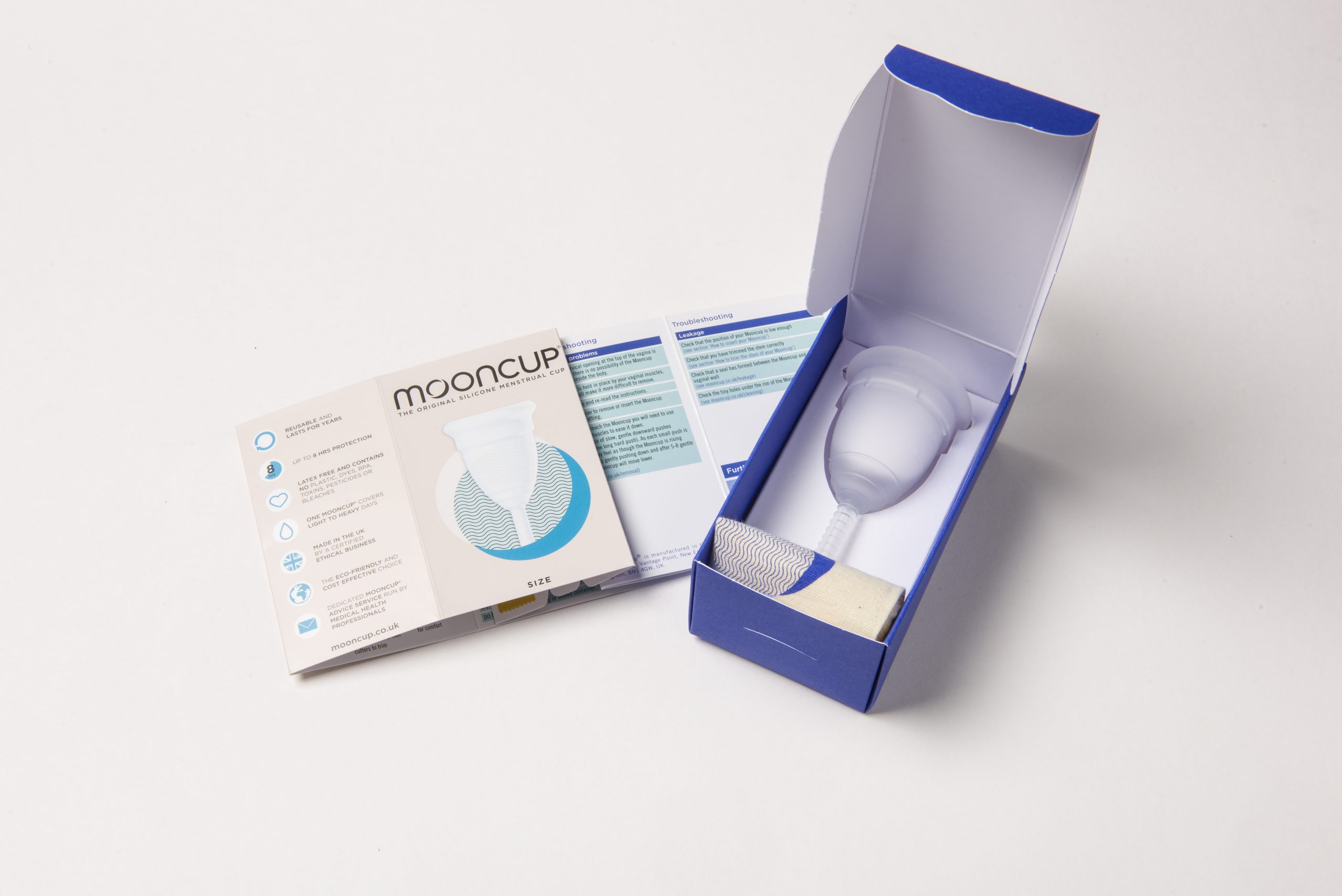 Cupa menstruală MOONCUP - Transparentă, mărimea B - imagine 4
